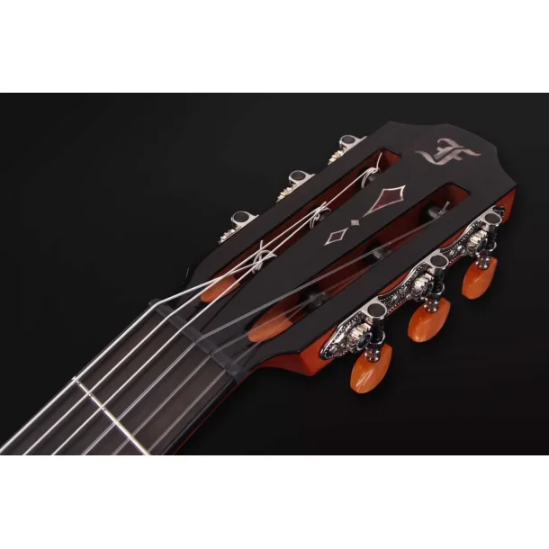 Furch GNc 4-CR a Western Red Cedar / Indian Rosewood